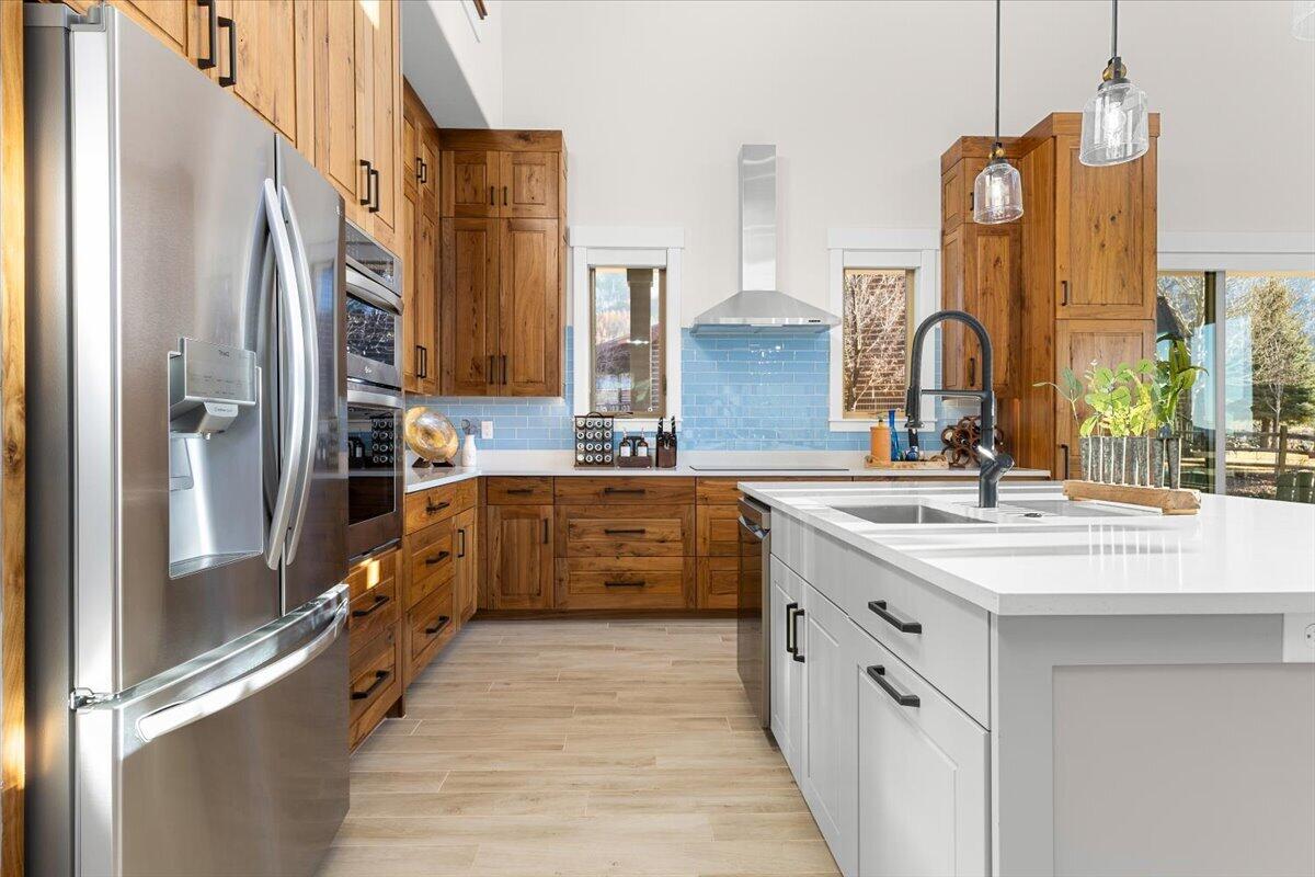 SPRING CREEK PINES - Residential