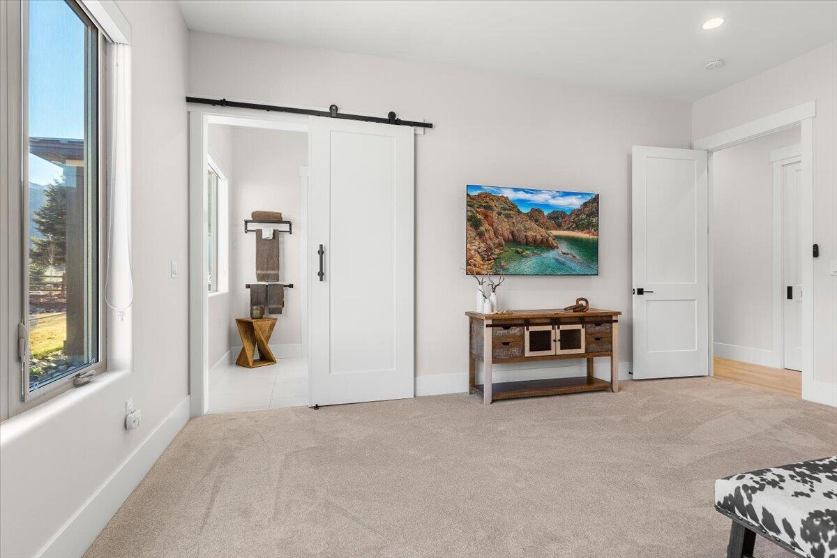 SPRING CREEK PINES - Residential