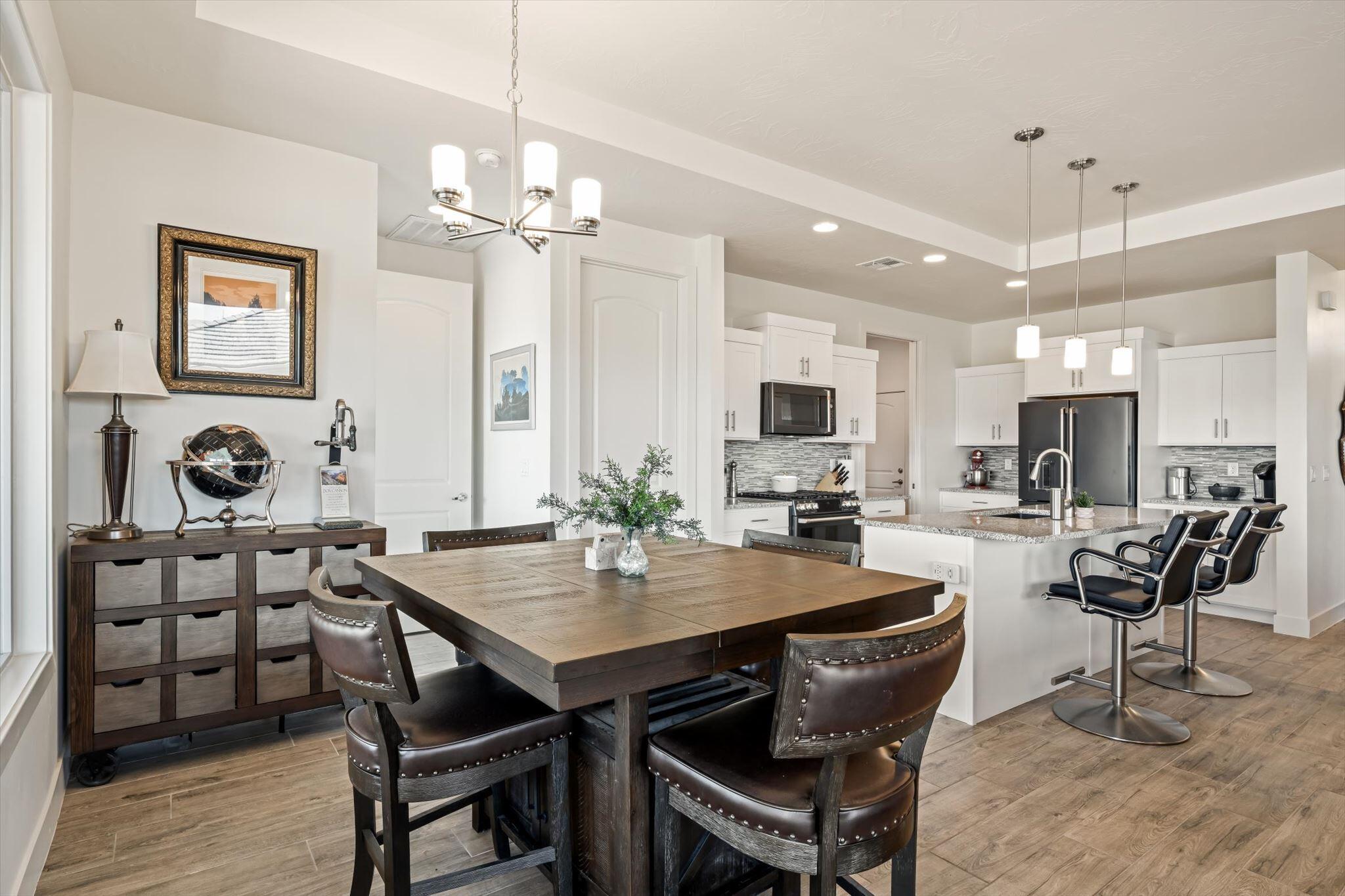 PAINTED SANDS - Residential
