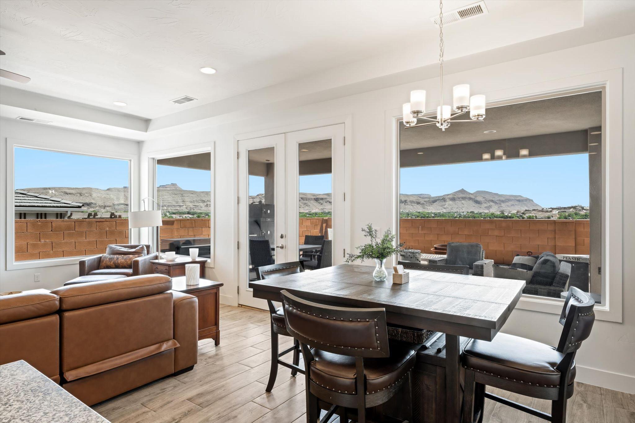 PAINTED SANDS - Residential