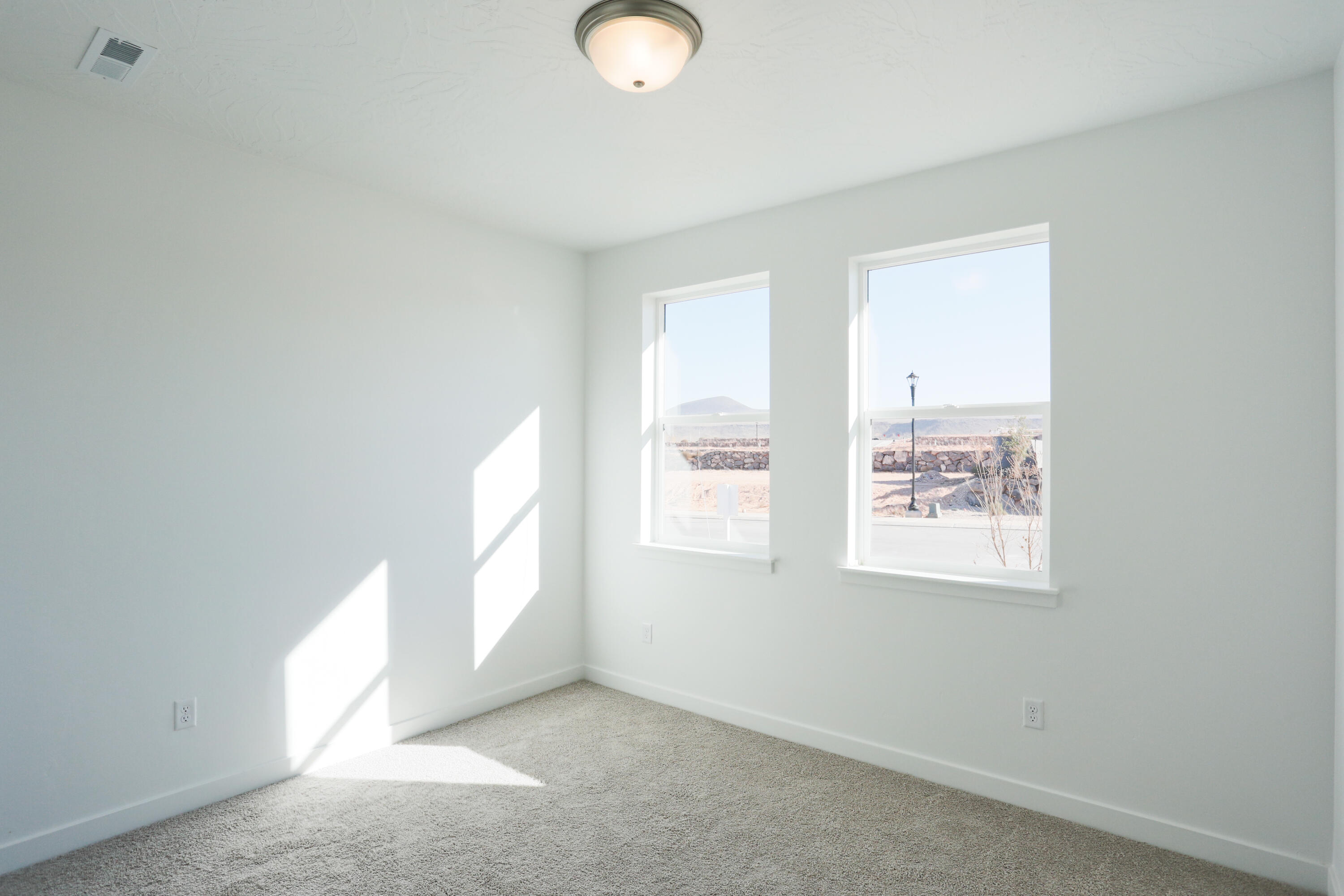 RED SLATE ESTATES - Residential