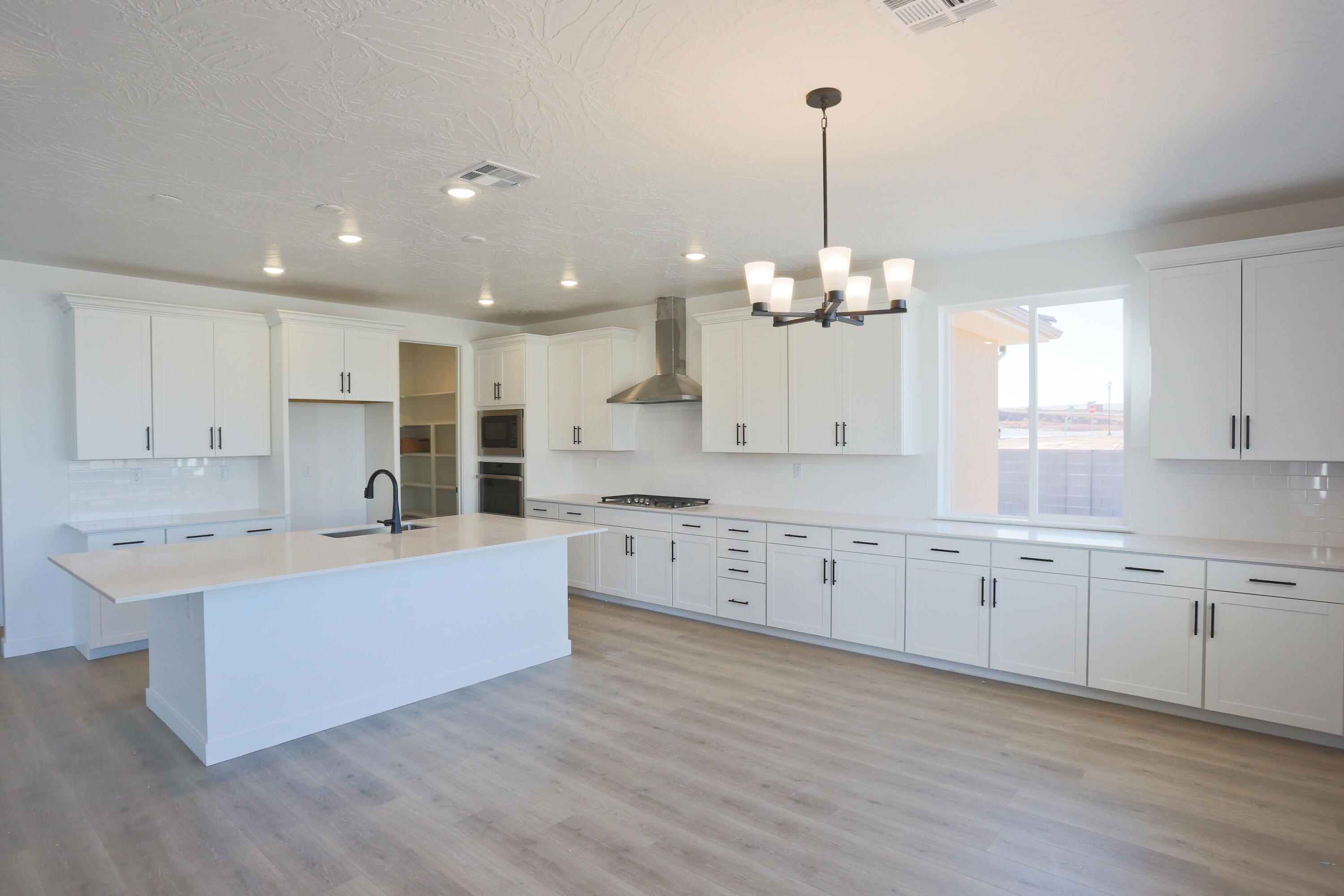 RED SLATE ESTATES - Residential