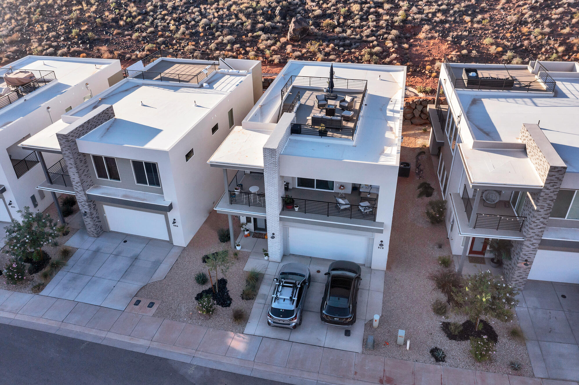 BLACK RIDGE COVE - Residential