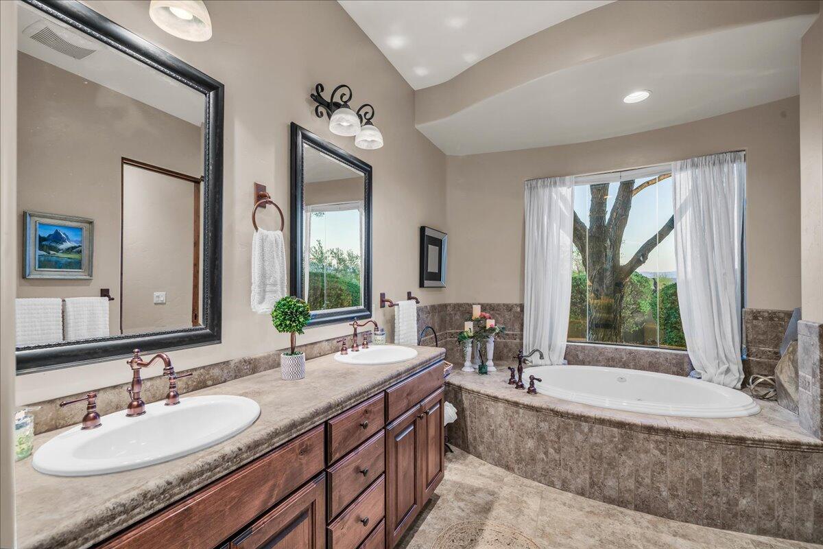 ENTRADA  AT SNOW CANYON CHACO BENCH - Residential