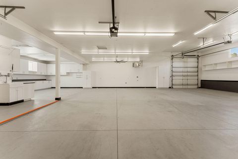 Tiny photo for 533 W CANYON TRAILS CIR, Dammeron Valley, UT 84783 (MLS # 25-266020)
