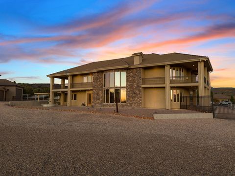Tiny photo for 533 W CANYON TRAILS CIR, Dammeron Valley, UT 84783 (MLS # 25-266020)