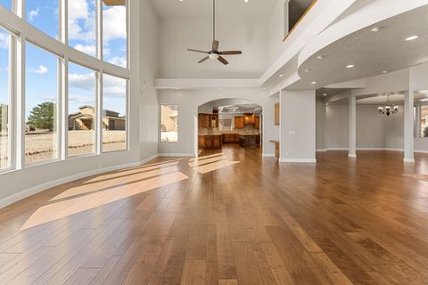 Tiny photo for 533 W CANYON TRAILS CIR, Dammeron Valley, UT 84783 (MLS # 25-266020)
