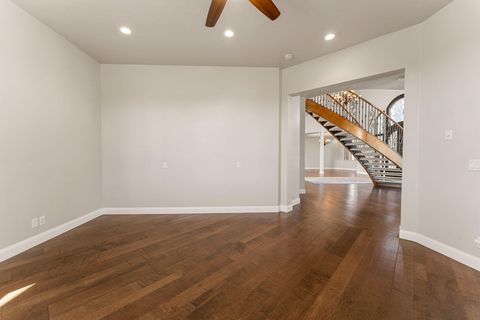 Tiny photo for 533 W CANYON TRAILS CIR, Dammeron Valley, UT 84783 (MLS # 25-266020)