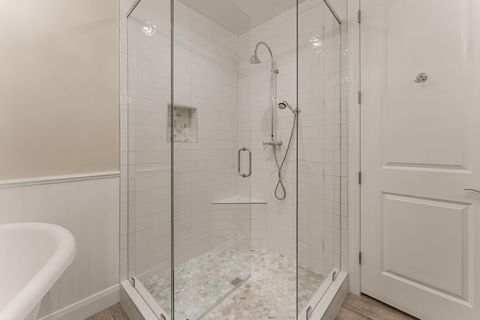 Tiny photo for 533 W CANYON TRAILS CIR, Dammeron Valley, UT 84783 (MLS # 25-266020)