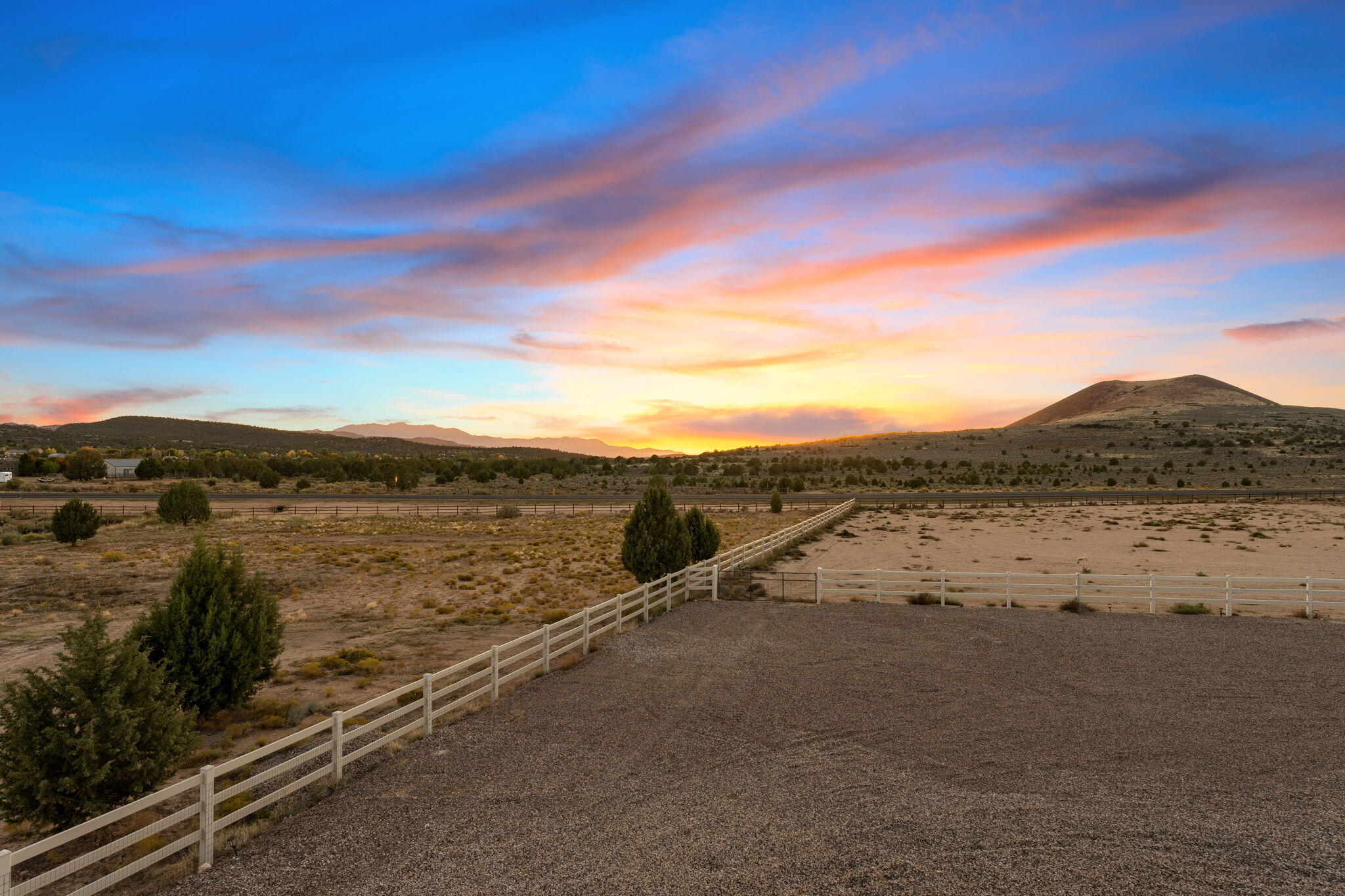 CANYON TRAILS AT DAMMERON VALLEY - Residential