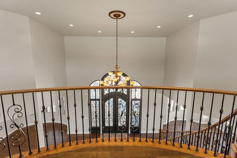 Tiny photo for 533 W CANYON TRAILS CIR, Dammeron Valley, UT 84783 (MLS # 25-266020)