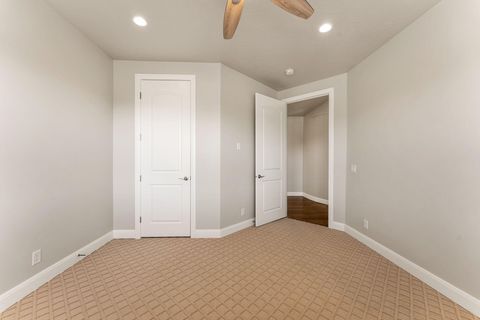 Tiny photo for 533 W CANYON TRAILS CIR, Dammeron Valley, UT 84783 (MLS # 25-266020)