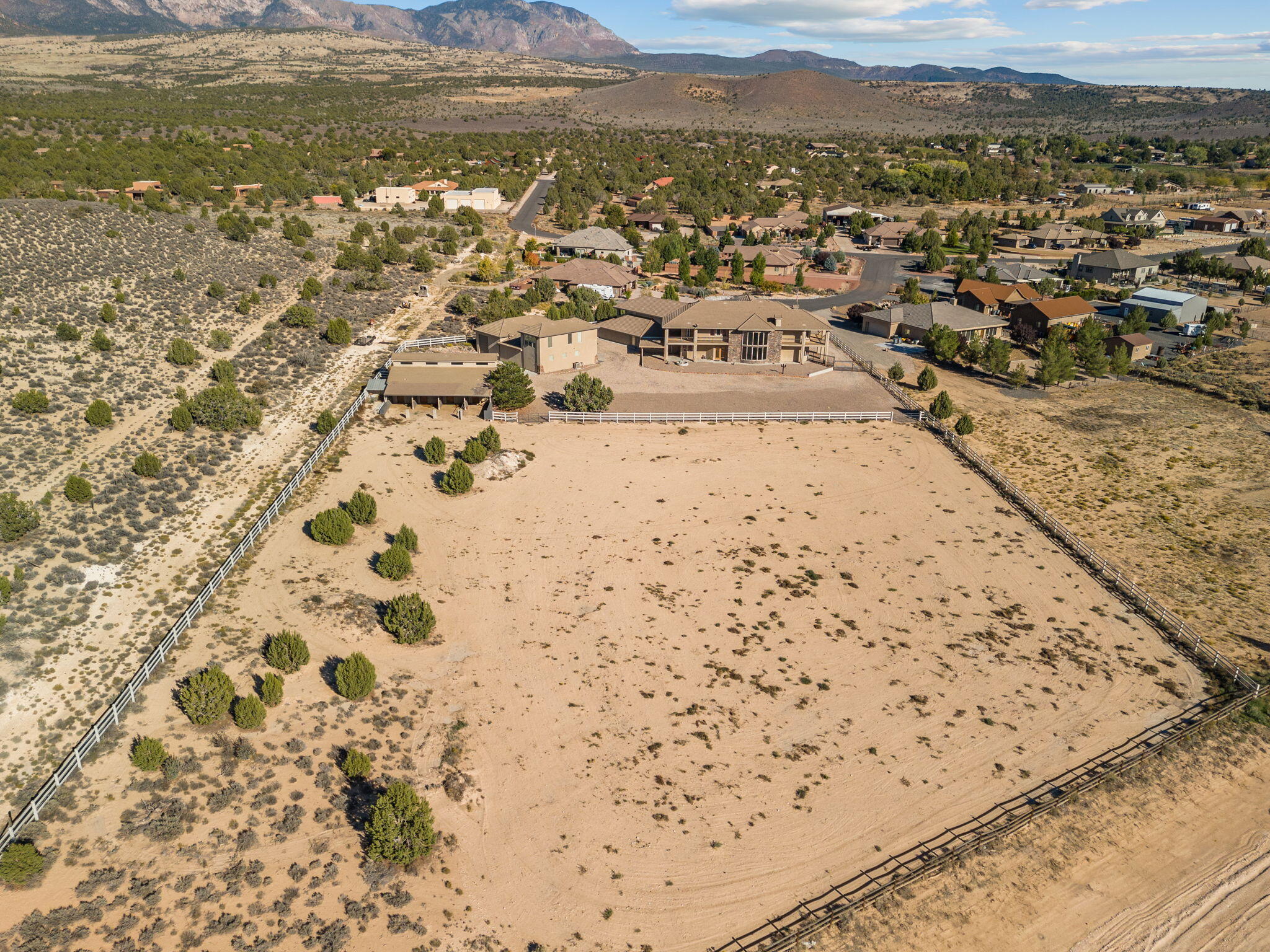 CANYON TRAILS AT DAMMERON VALLEY - Residential