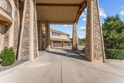 Tiny photo for 533 W CANYON TRAILS CIR, Dammeron Valley, UT 84783 (MLS # 25-266020)
