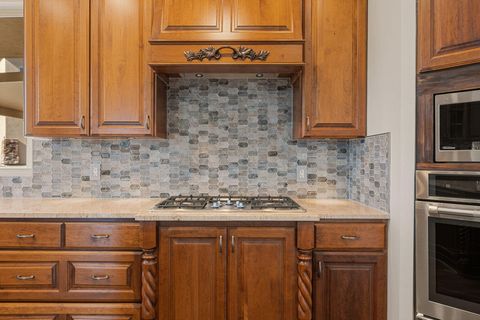 Tiny photo for 533 W CANYON TRAILS CIR, Dammeron Valley, UT 84783 (MLS # 25-266020)