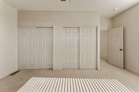 Tiny photo for 533 W CANYON TRAILS CIR, Dammeron Valley, UT 84783 (MLS # 25-266020)