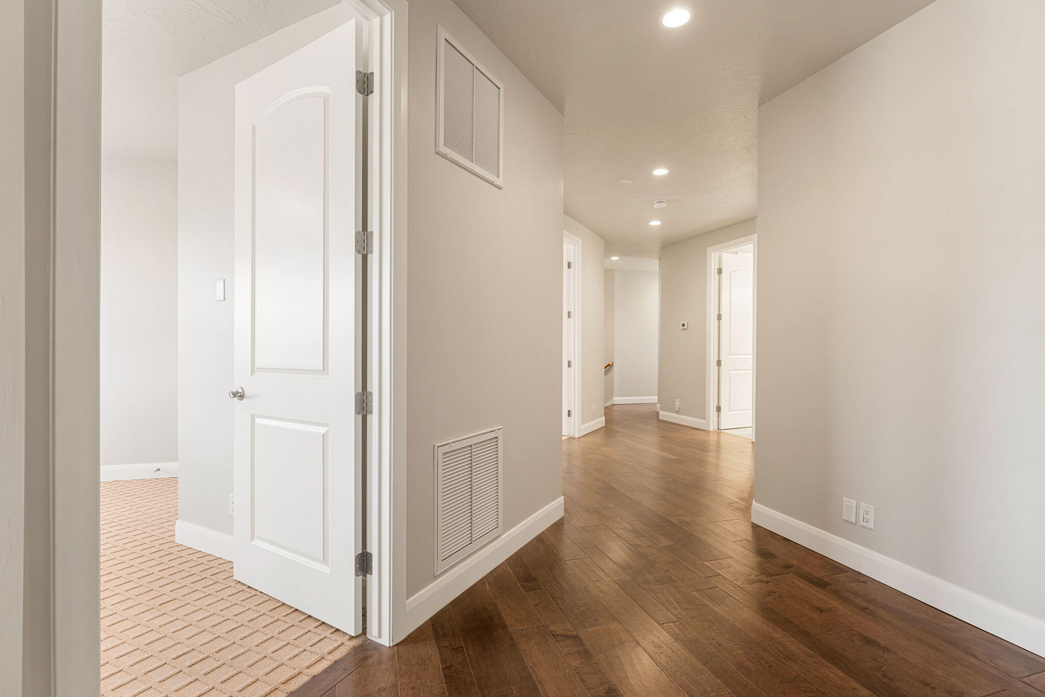 CANYON TRAILS AT DAMMERON VALLEY - Residential