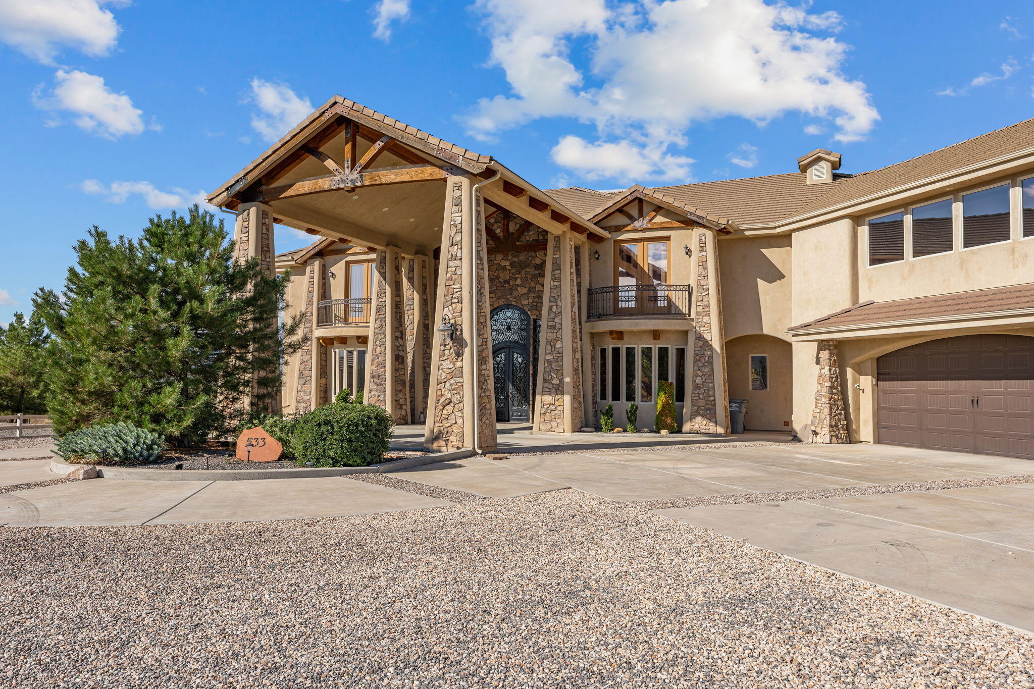 CANYON TRAILS AT DAMMERON VALLEY - Residential