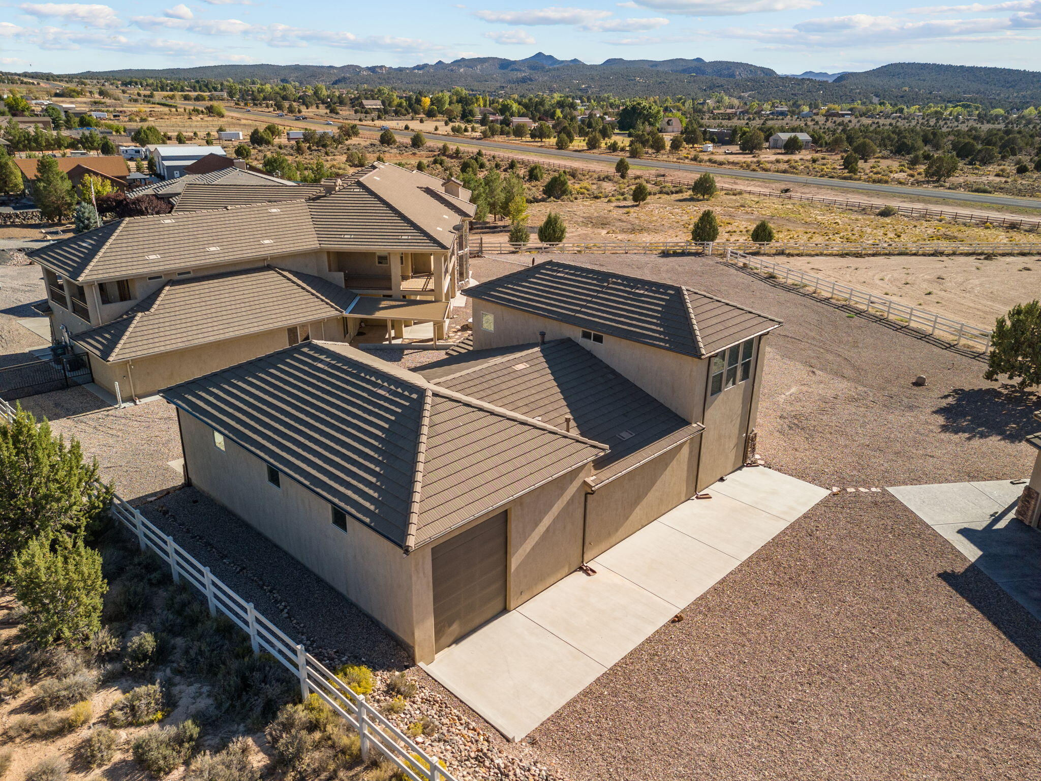 CANYON TRAILS AT DAMMERON VALLEY - Residential