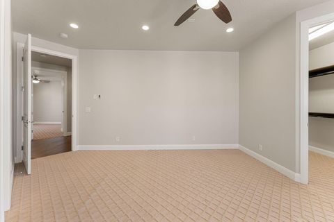Tiny photo for 533 W CANYON TRAILS CIR, Dammeron Valley, UT 84783 (MLS # 25-266020)