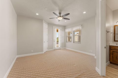 Tiny photo for 533 W CANYON TRAILS CIR, Dammeron Valley, UT 84783 (MLS # 25-266020)