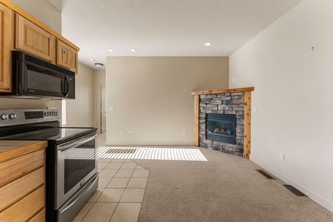 Tiny photo for 533 W CANYON TRAILS CIR, Dammeron Valley, UT 84783 (MLS # 25-266020)