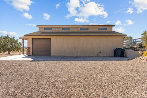 Tiny photo for 533 W CANYON TRAILS CIR, Dammeron Valley, UT 84783 (MLS # 25-266020)