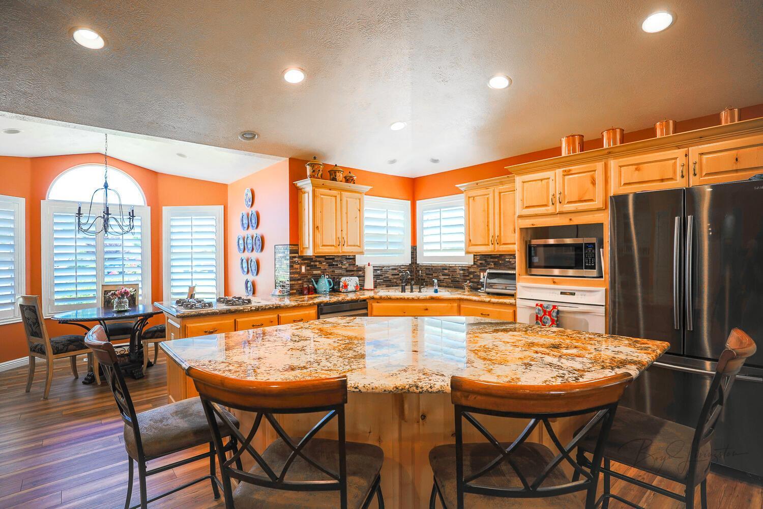 BLOOMINGTON LANE - Residential