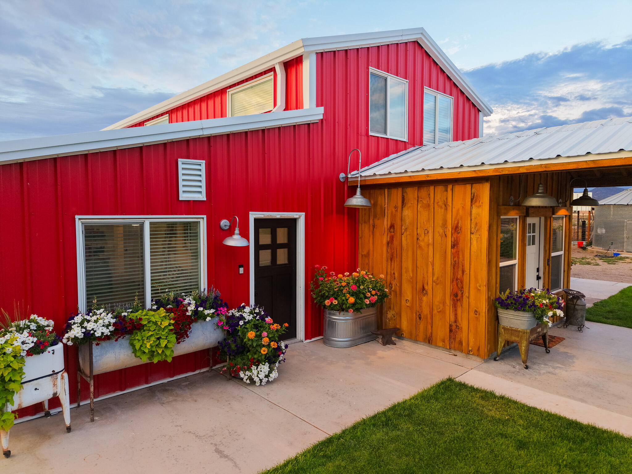 ENTERPRISE RANCHOS - Residential