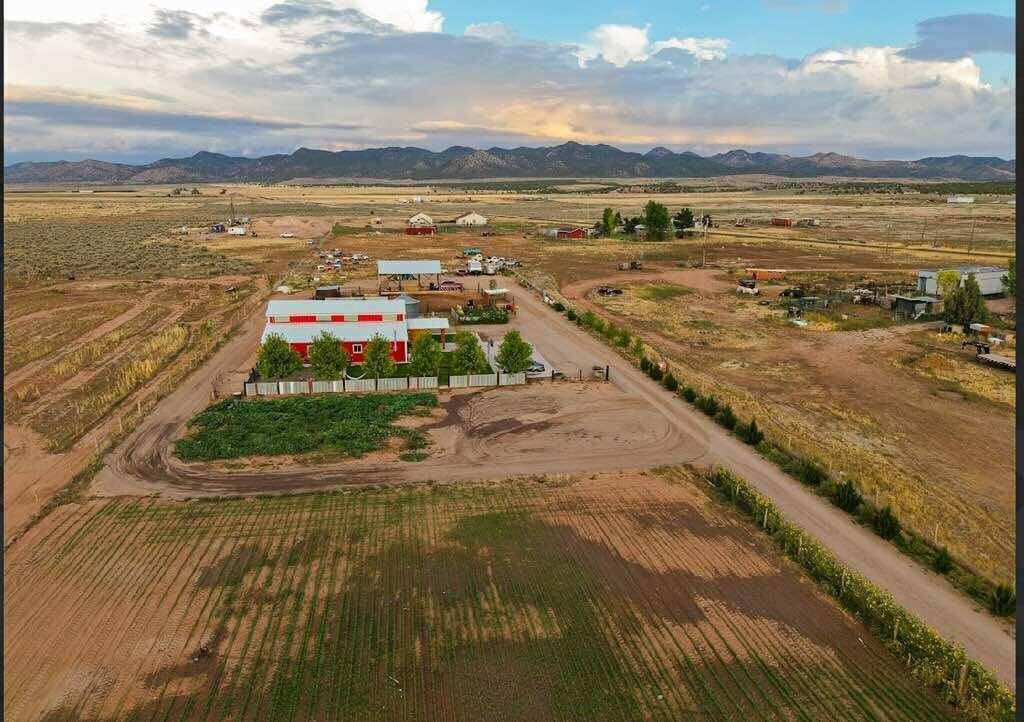 ENTERPRISE RANCHOS - Residential