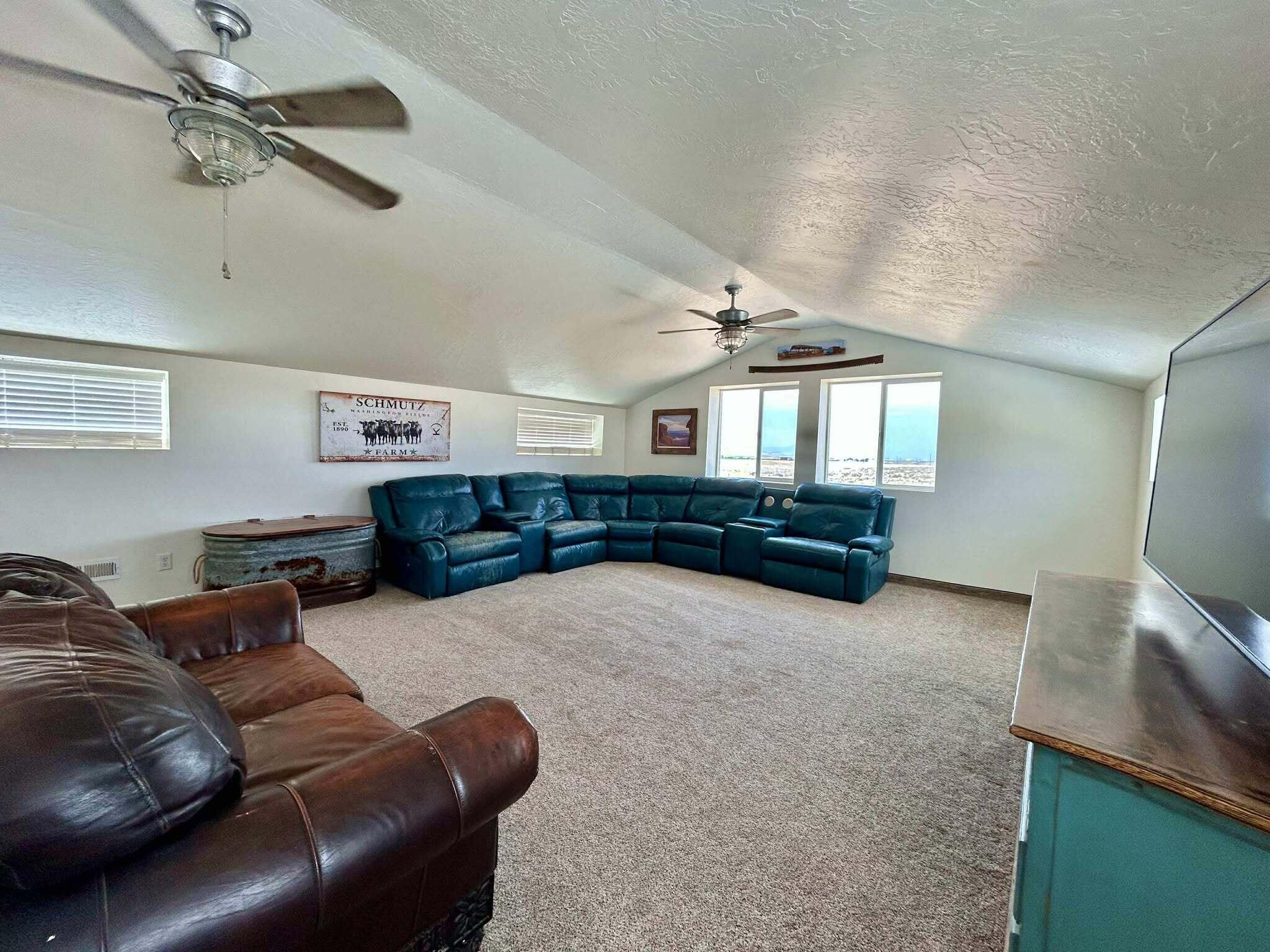 ENTERPRISE RANCHOS - Residential