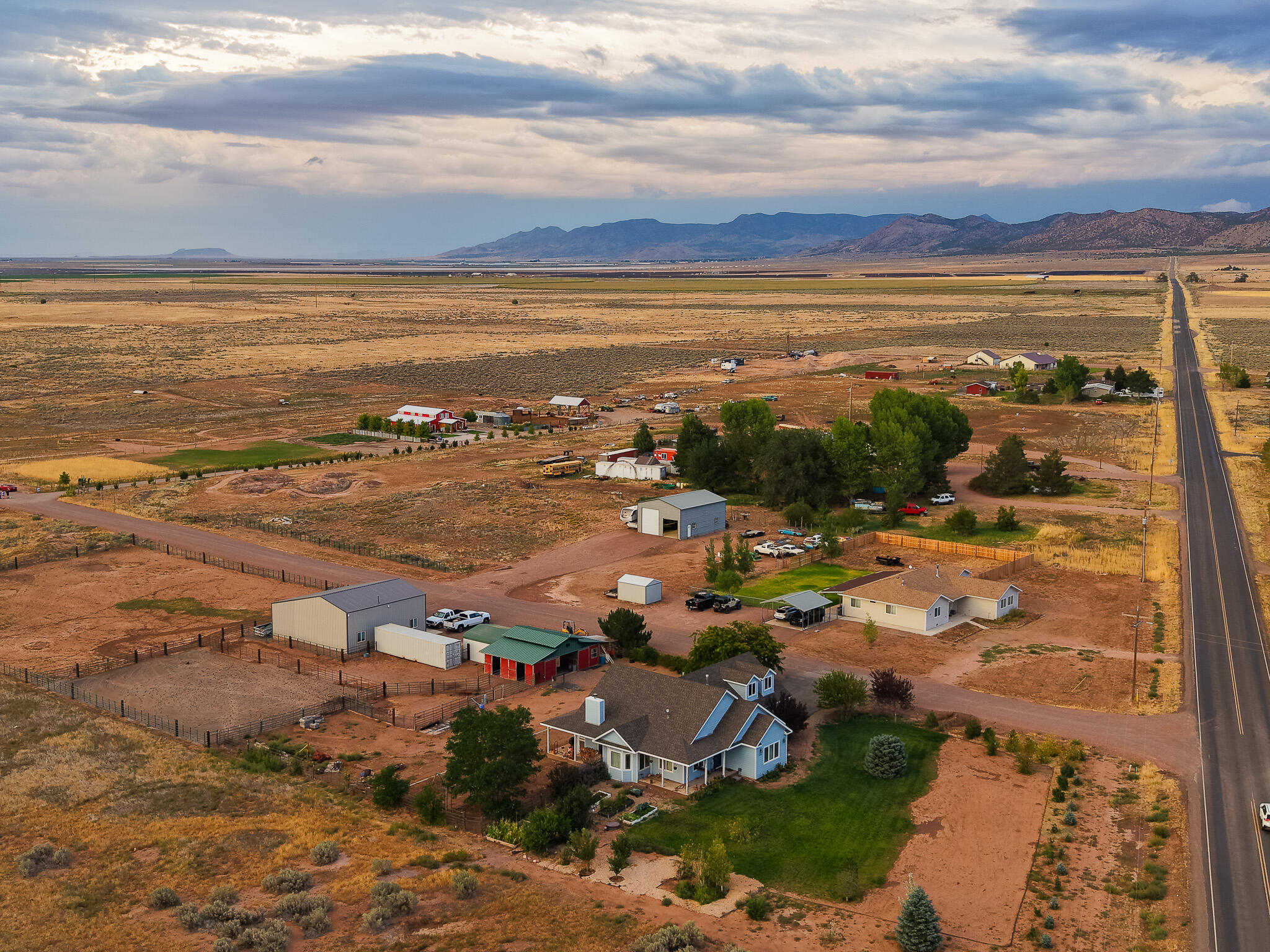 ENTERPRISE RANCHOS - Residential