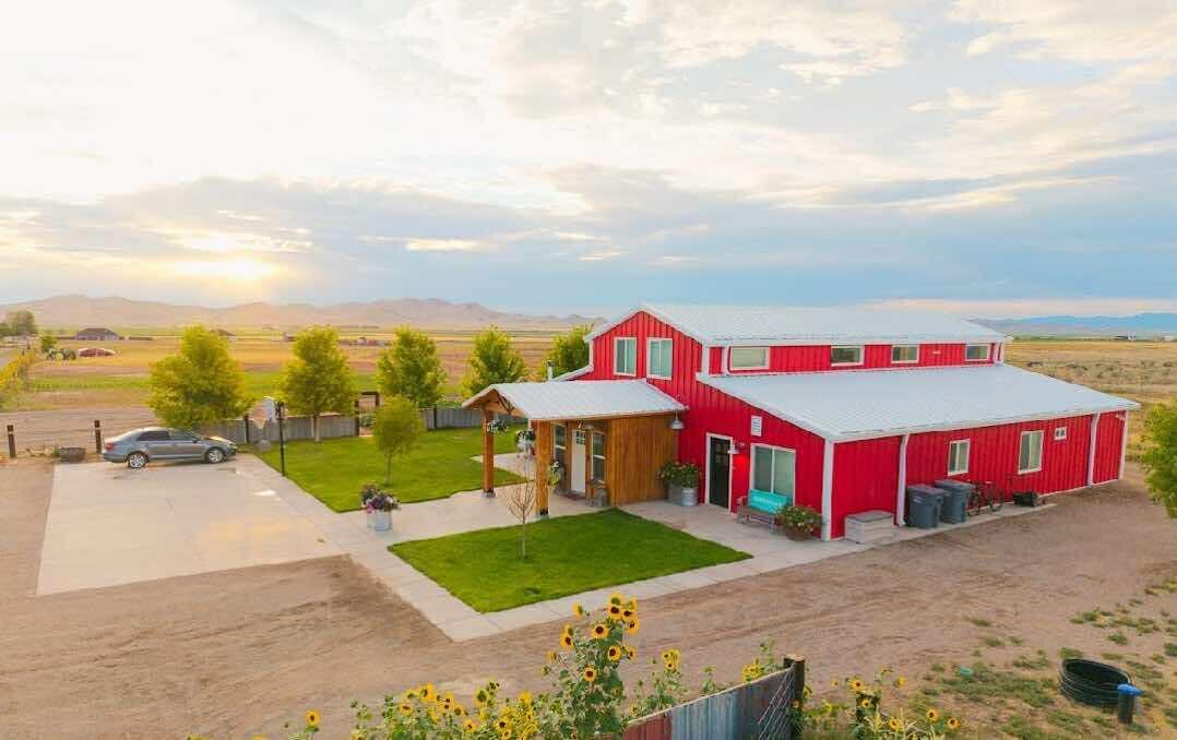 ENTERPRISE RANCHOS - Residential