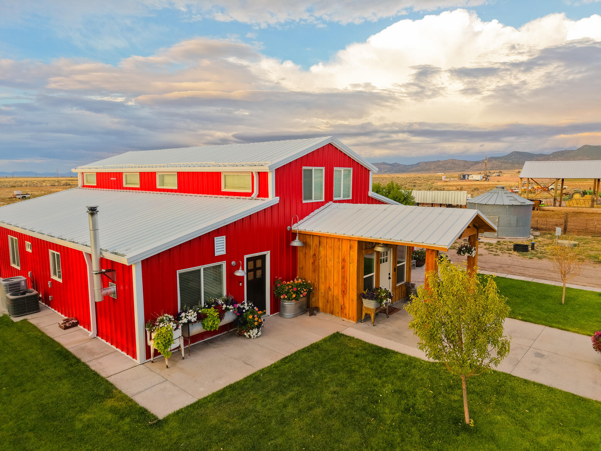 ENTERPRISE RANCHOS - Residential