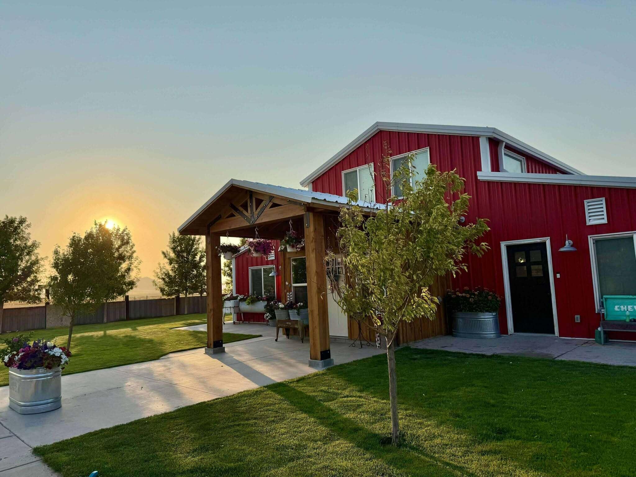 ENTERPRISE RANCHOS - Residential