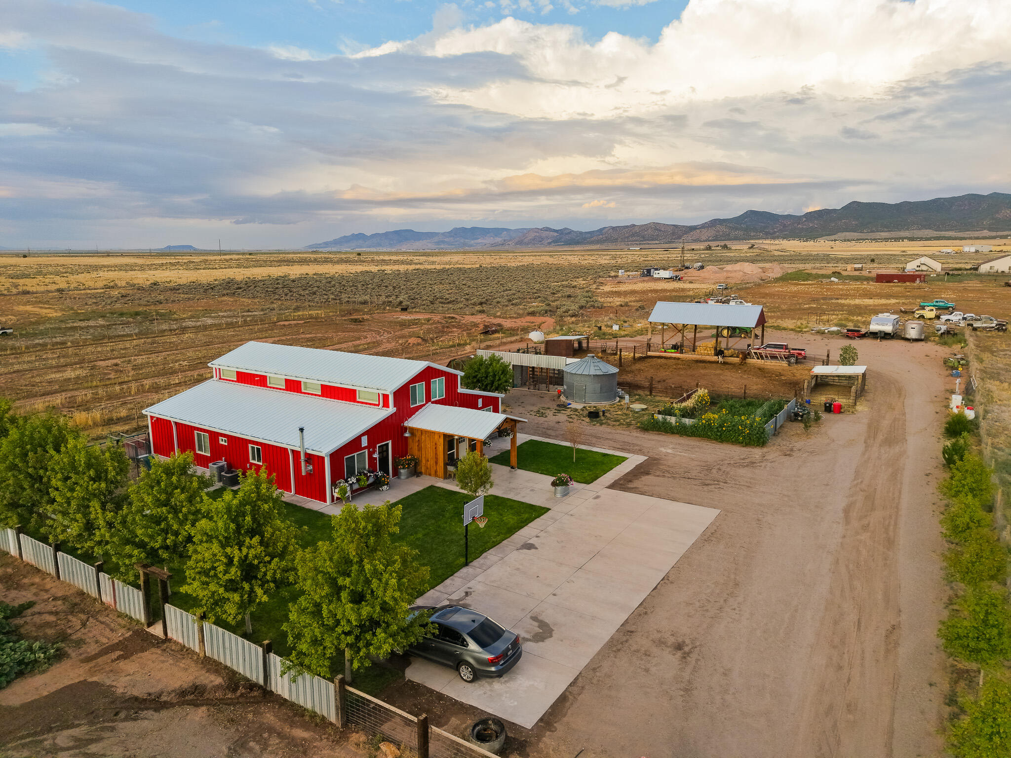 ENTERPRISE RANCHOS - Residential