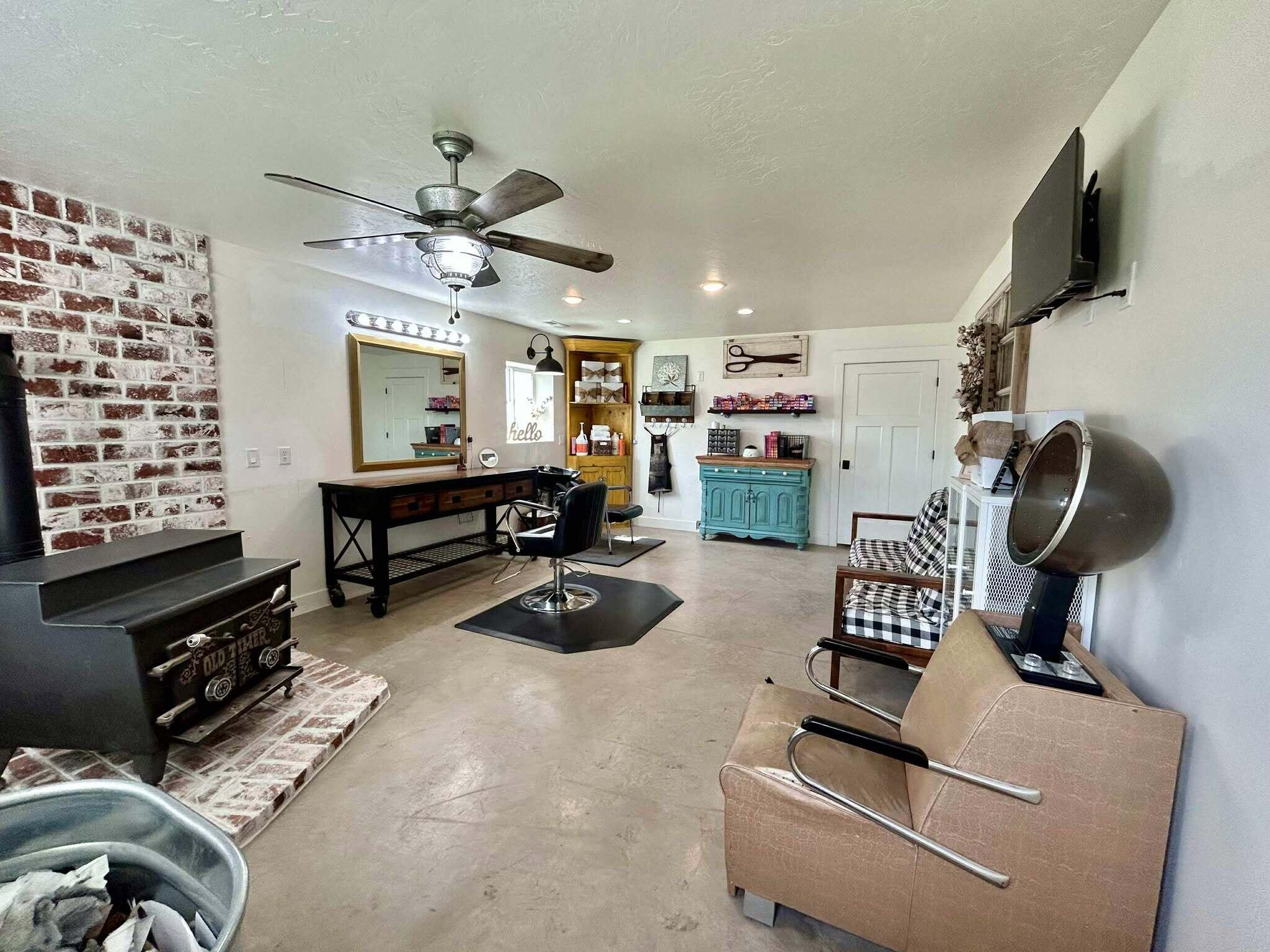 ENTERPRISE RANCHOS - Residential