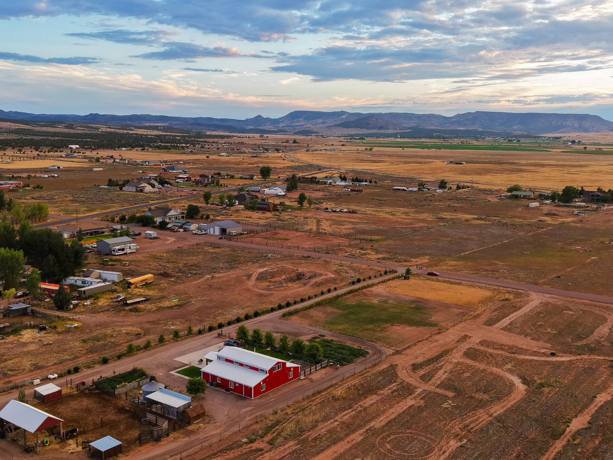 ENTERPRISE RANCHOS - Residential