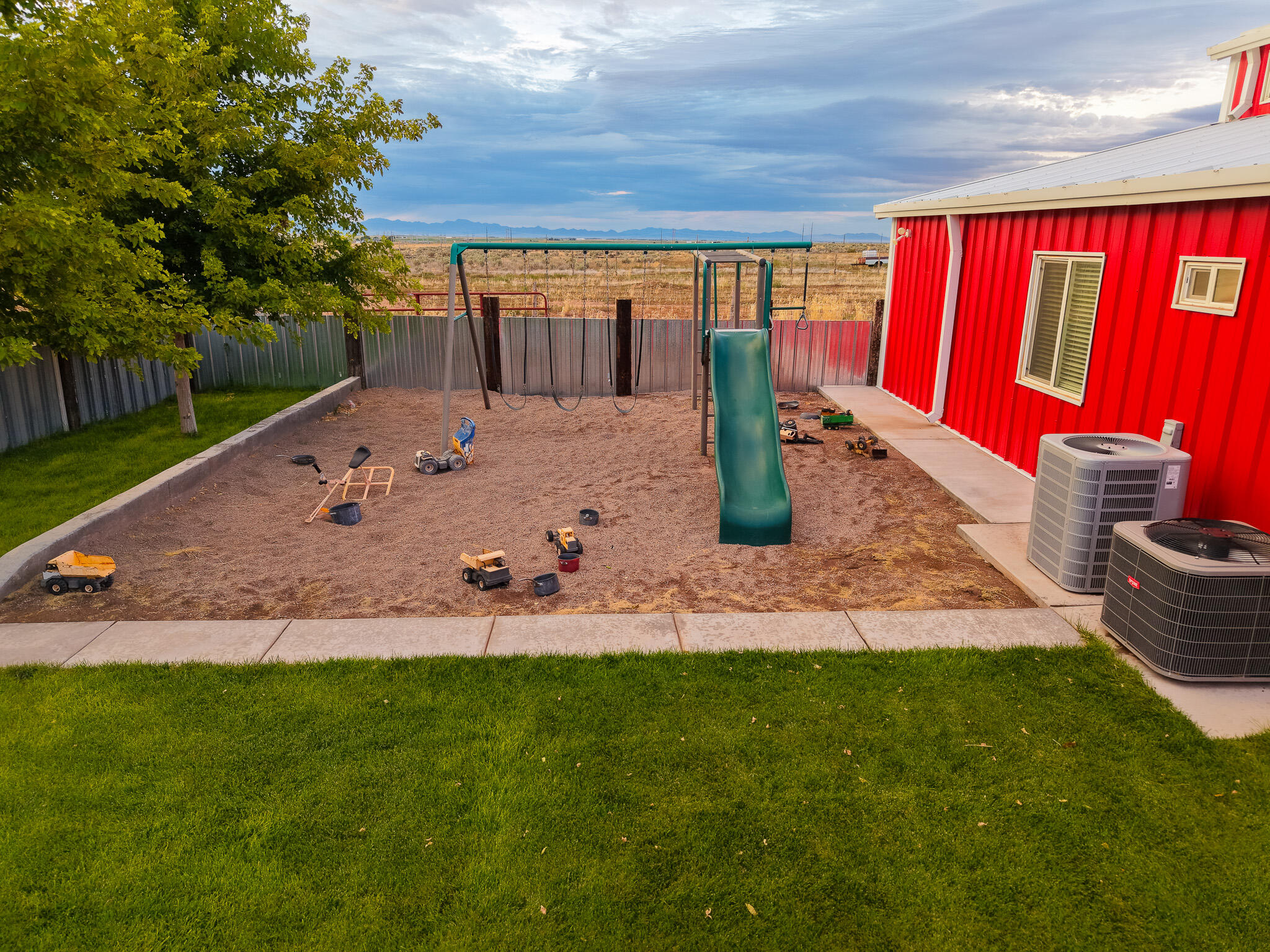 ENTERPRISE RANCHOS - Residential