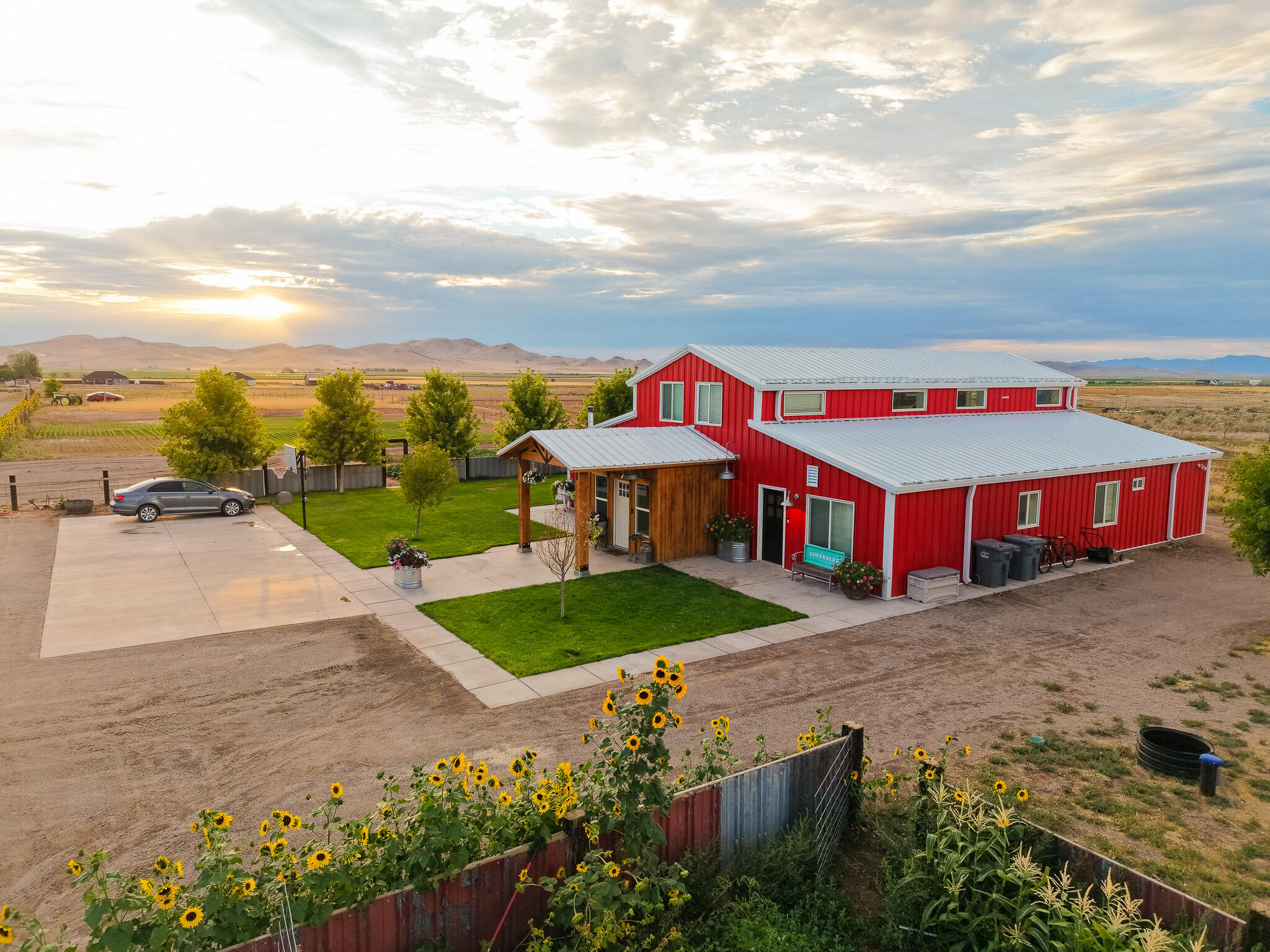 ENTERPRISE RANCHOS - Residential