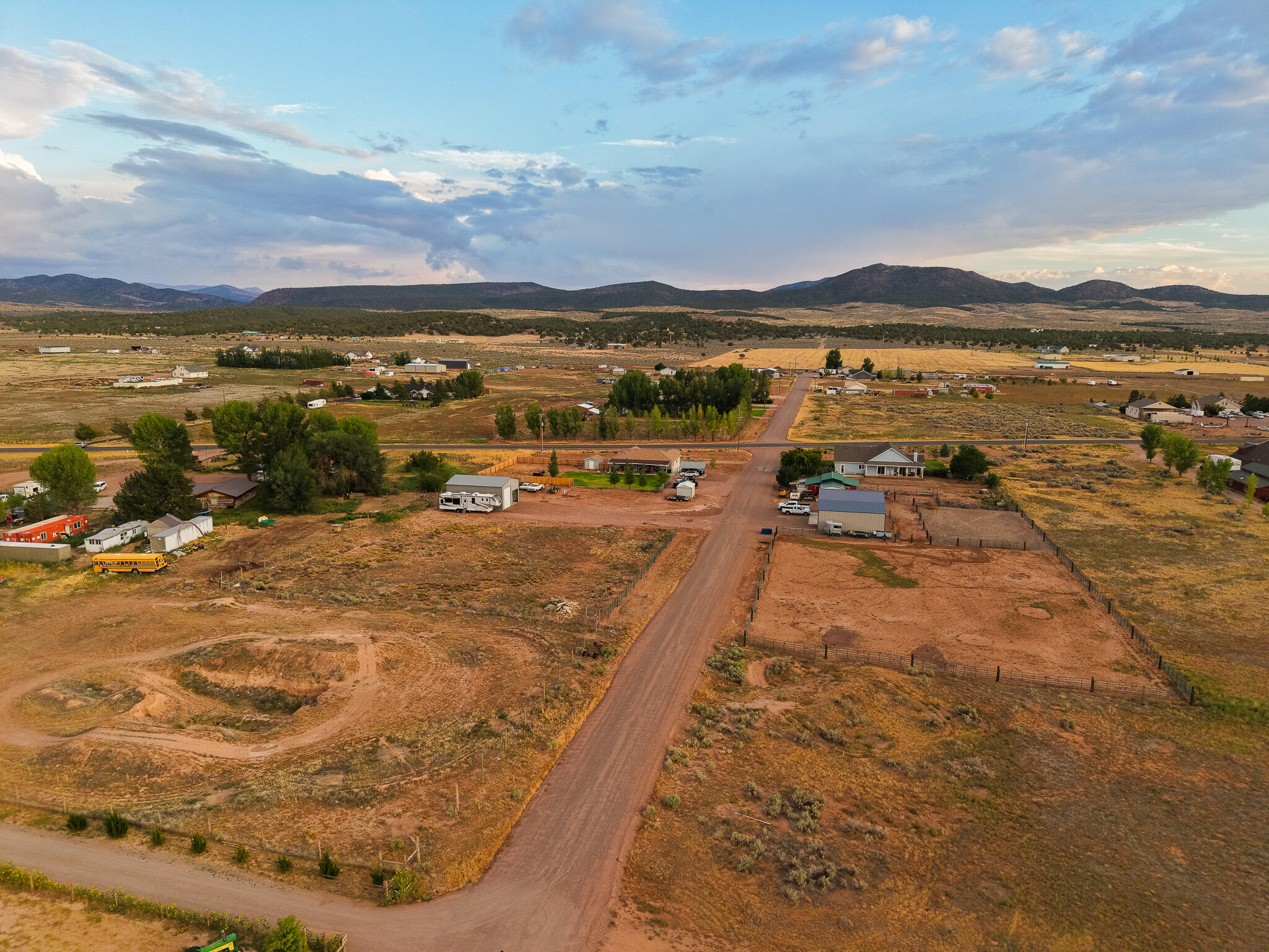 ENTERPRISE RANCHOS - Residential