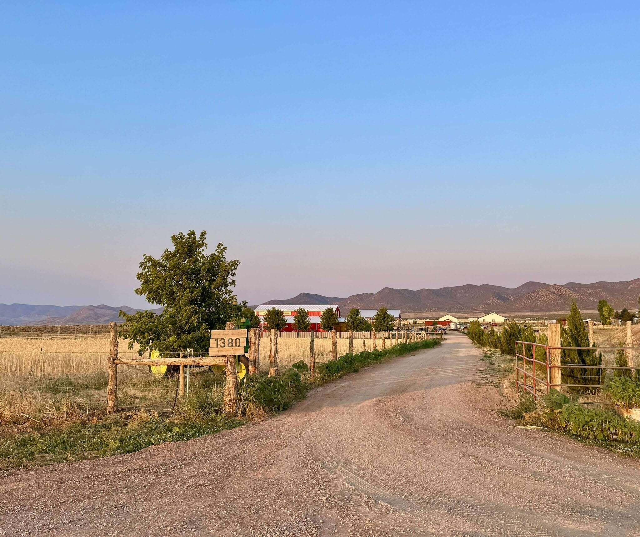 ENTERPRISE RANCHOS - Residential