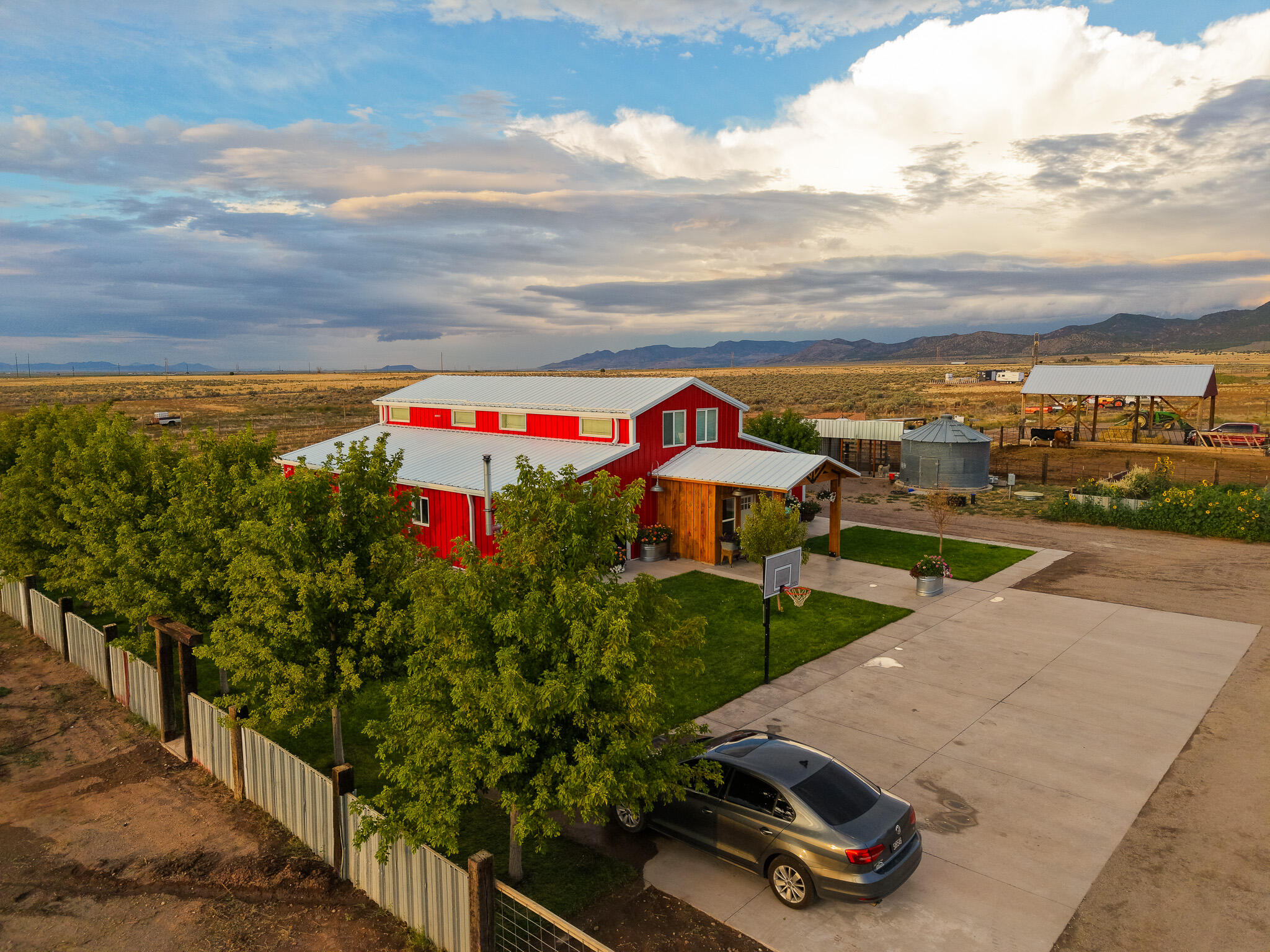 ENTERPRISE RANCHOS - Residential