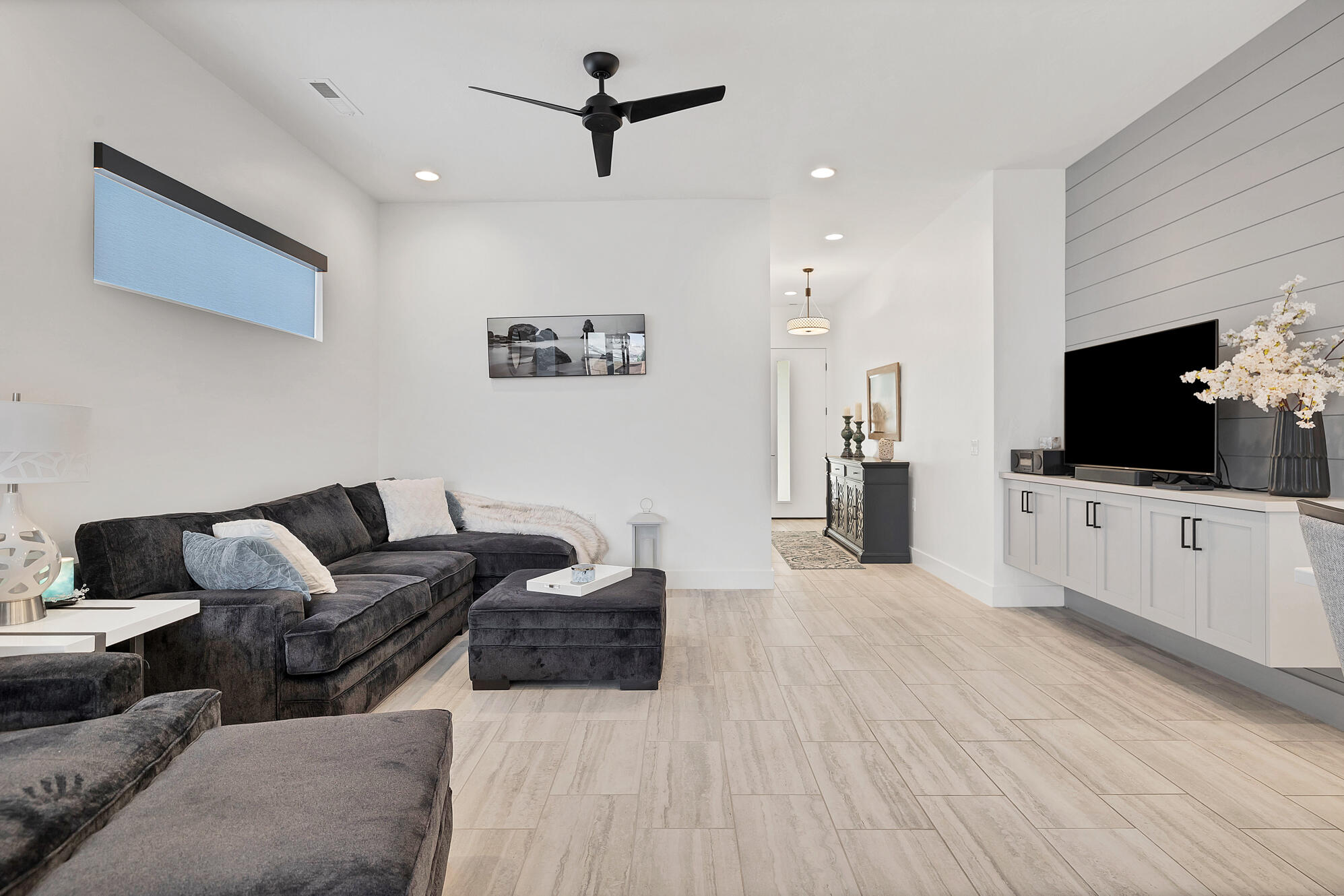 VILLAS AT SUN RIVER - Residential