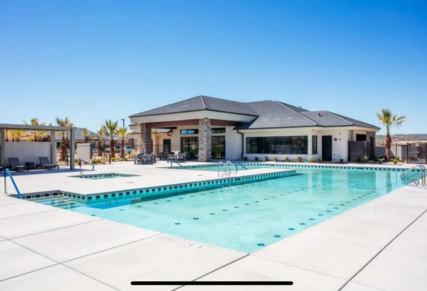 VILLAS AT SUN RIVER - Residential