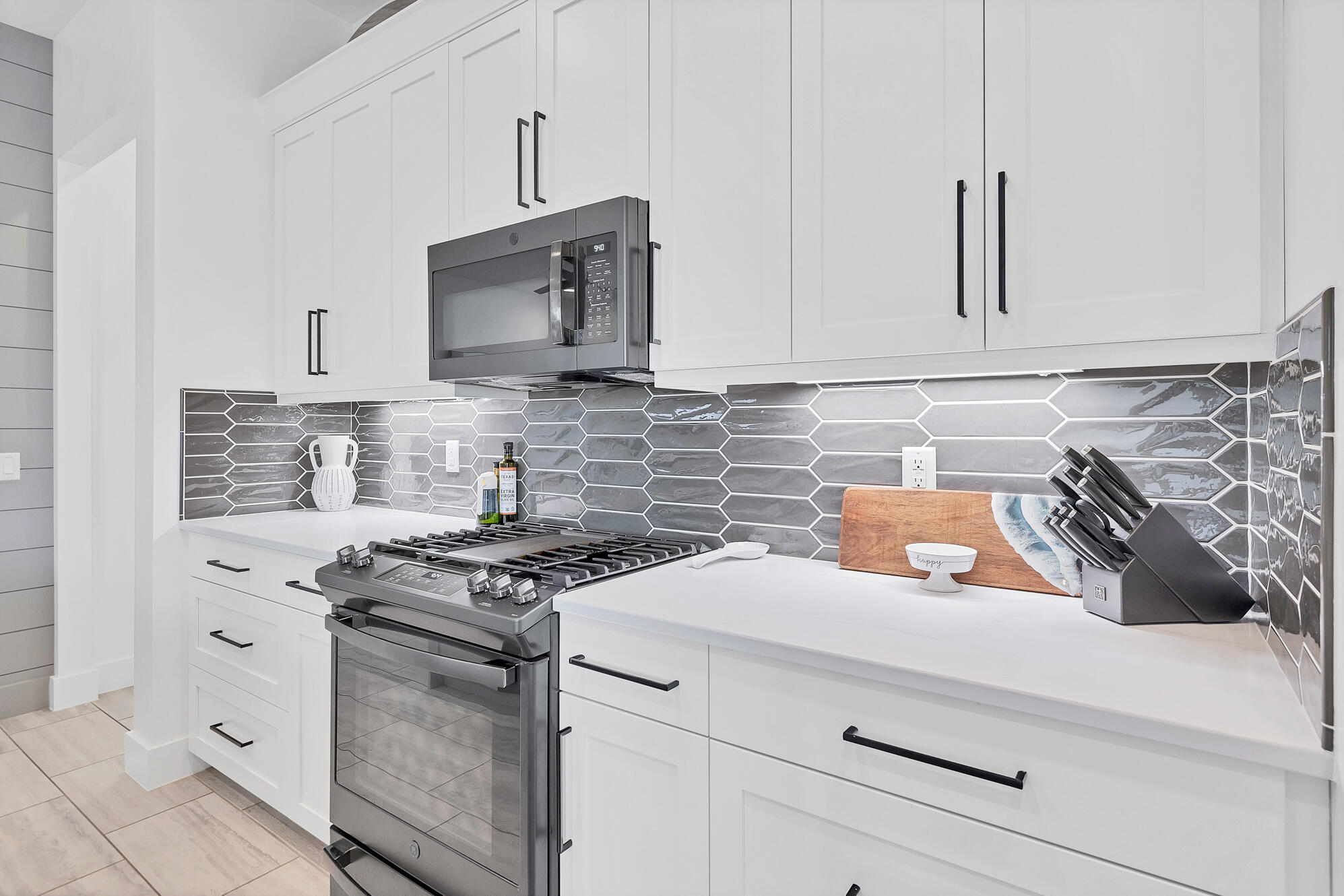 VILLAS AT SUN RIVER - Residential