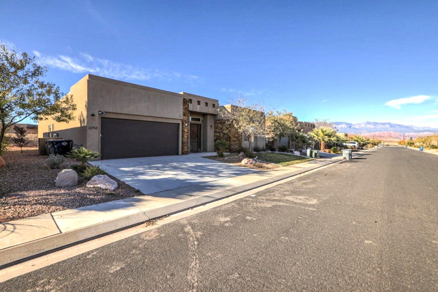 RETREAT AT SAND HOLLOW RESORT - Residential