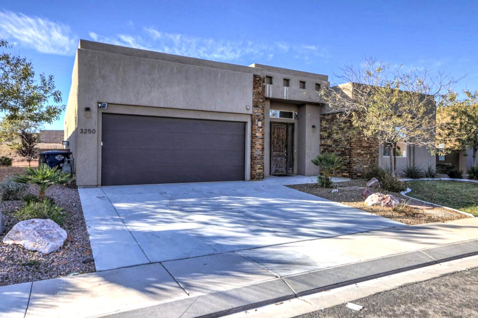 RETREAT AT SAND HOLLOW RESORT - Residential