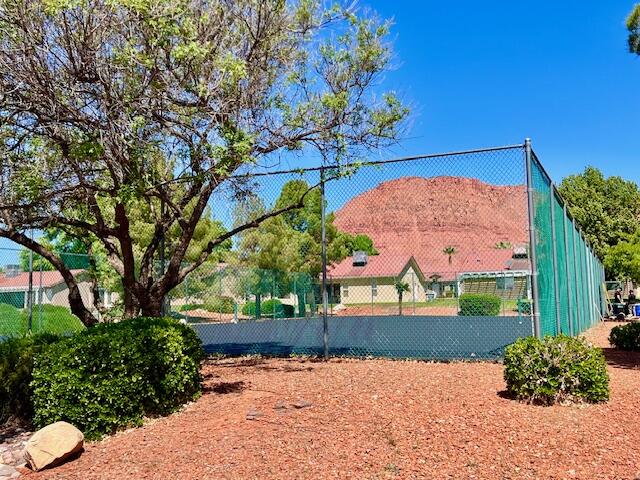 PADRE LAKES TOWNHOMES - Residential