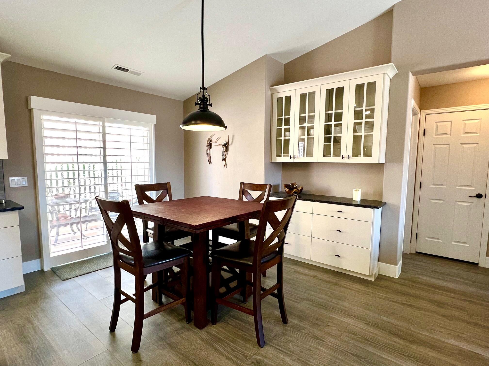 PADRE LAKES TOWNHOMES - Residential